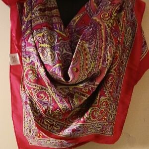 Pasley Print Scraft Color Pink & light green